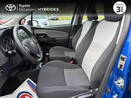 Photo 10 Toyota Yaris  70 VVT-i France Connect 5p RC19