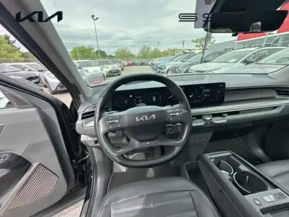 Photo 8 Kia Ev9  204ch 99,8 kWh Earth 2WD