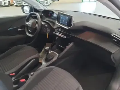 Photo 12 Peugeot 208  1.2 PureTech 100ch S&S Style