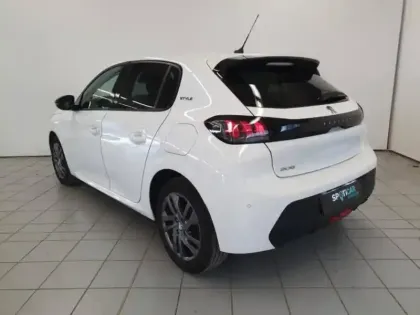 Photo 6 Peugeot 208  1.2 PureTech 100ch S&S Style