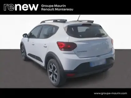 Photo 7 Dacia Sandero  1.0 TCe 110ch Stepway Expression +
