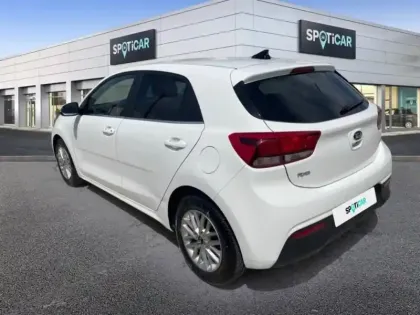 Photo 6 Kia Rio  1.0 T-GDI 100ch ISG Design Euro6d-T