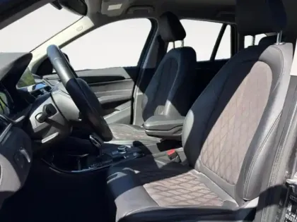 Photo 8 BMW X1  sDrive18dA 150ch xLine Euro6d-T