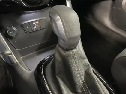 Photo 11 Citroën C3 Aircross  1.2 PureTech 130ch S&S MAX Automatique