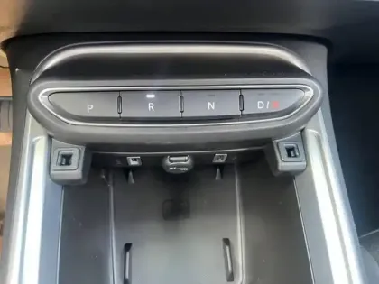 Photo 14 Jeep Avenger  Electrique 156ch 115kW Summit