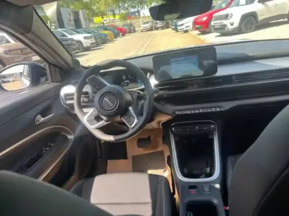 Photo 6 Jeep Avenger  Electrique 156ch 115kW Summit