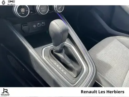 Photo 5 Renault Clio  1.6 E-Tech 145ch full hybrid Techno - 24