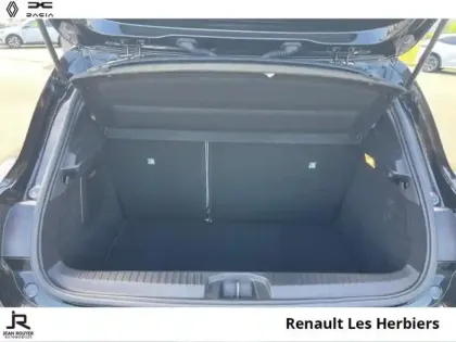 Photo 6 Renault Clio  1.6 E-Tech 140ch Initiale Paris -21