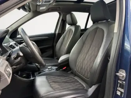 Photo 8 BMW X1  sDrive18dA 150ch xLine