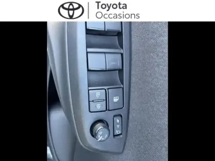 Photo 13 Toyota Yaris  Cross 116h Dynamic MY22