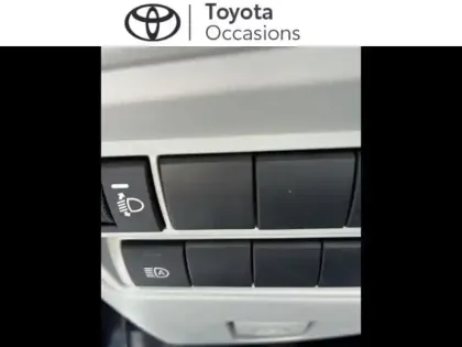 Photo 14 Toyota Yaris  116h Iconic 5p