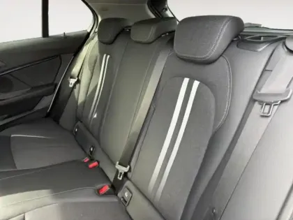 Photo 27 BMW Serie 1 Série 1 116dA 116ch Edition Sport DKG7