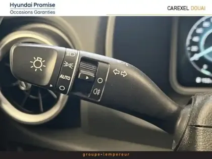 Photo 14 Hyundai Kona  1.0 T-GDi 120ch Hybrid 48V Intuitive