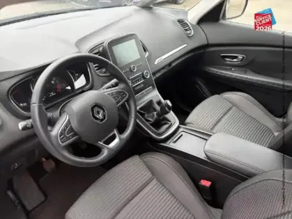 Photo 15 Renault Scenic  1.2 TCe 130ch energy Zen