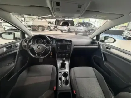 Photo 14 Volkswagen Golf  1.0 TSI 85ch Trendline Euro6d-T 5p