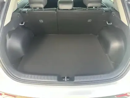 Photo 10 Kia Niro  1.6 GDi 138ch HEV Premium DCT6