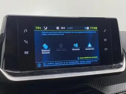 Photo 14 Peugeot 208  e- 136ch Style