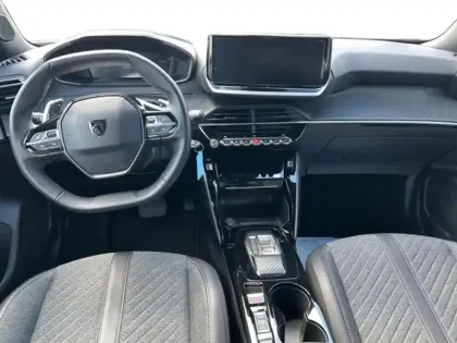 Photo 9 Peugeot 2008  1.2 PureTech 130ch S&S Allure EAT8