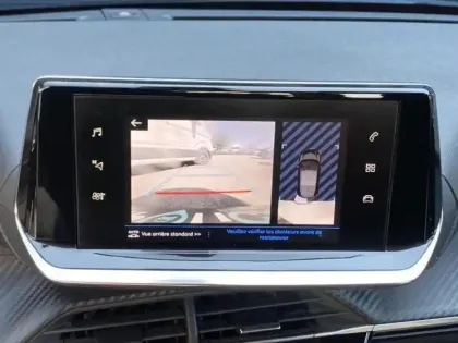 Photo 13 Peugeot 208  1.2 PureTech 100ch S&S Active
