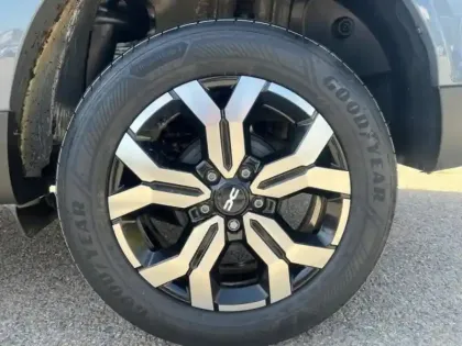 Photo 10 Dacia Duster  1.5 Blue dCi 115ch  Journey 4x2