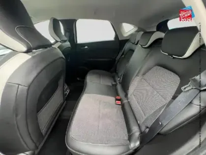 Photo 10 Renault Captur  1.6 E-Tech hybride 145ch Intens -21