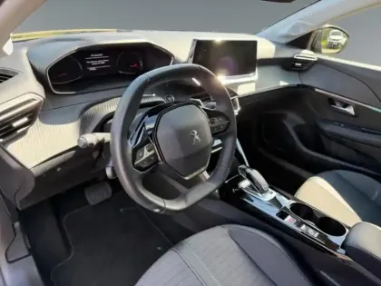 Photo 9 Peugeot 208  1.2 PureTech 100ch S&S Allure EAT8