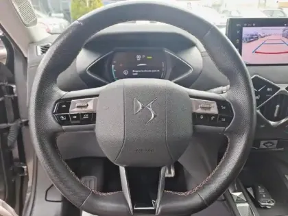 Photo 11 DS DS 3  E-Tense 156ch Performance Line +