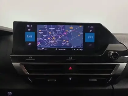 Photo 14 Citroën C4  PureTech 130ch S&S Shine EAT8