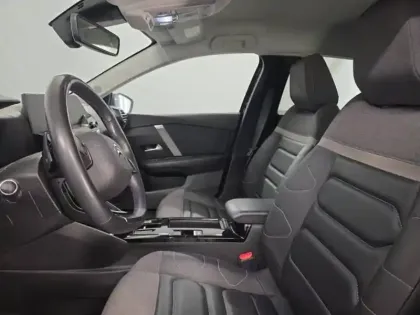 Photo 8 Citroën C4  PureTech 130ch S&S Shine EAT8