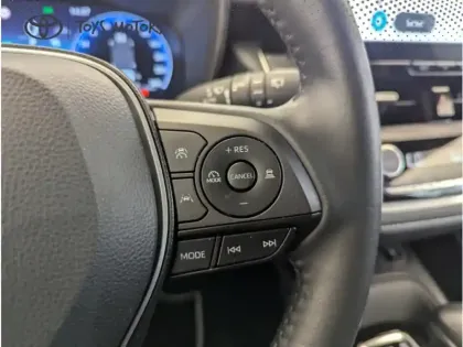 Photo 17 Toyota Corolla Hybride 122h Collection TECH