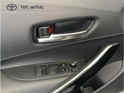 Photo 13 Toyota Corolla Hybride 122h Collection TECH