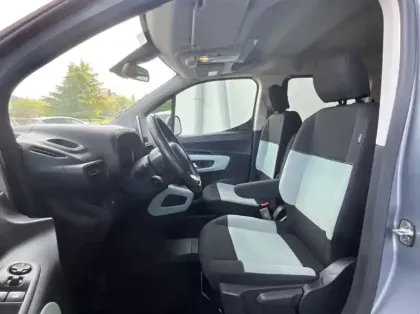 Photo 9 Citroën Berlingo XL BlueHDi 130ch S&S Shine 7 places