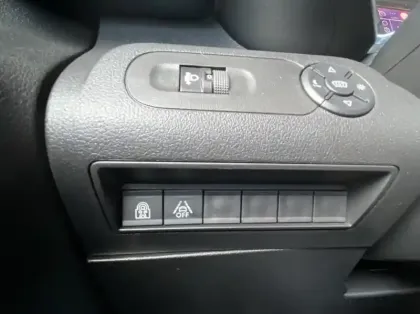 Photo 14 Citroën Berlingo XL BlueHDi 130ch S&S Shine 7 places