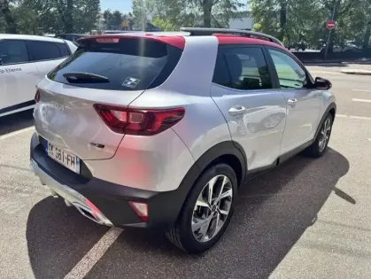 Photo 10 Kia Stonic 1.0 T-GDi 120 ch MHEV DCT7 GT Line Premium