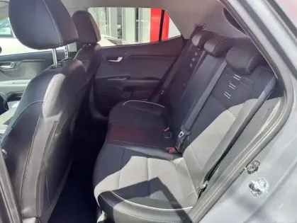 Photo 14 Kia Stonic 1.0 T-GDi 120 ch MHEV DCT7 GT Line Premium