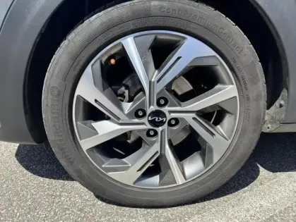 Photo 9 Kia Stonic 1.0 T-GDi 120 ch MHEV DCT7 GT Line Premium