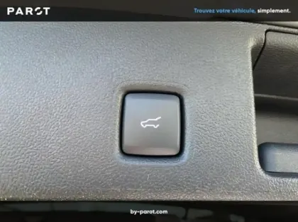 Photo 18 Ford Kuga 2.5 Duratec 180ch Hybrid FlexiFuel ST-Line X Powershift