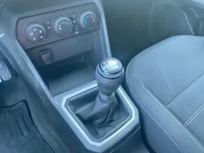 Photo 7 Dacia Jogger 1.0 TCe 110ch Expression 5 places