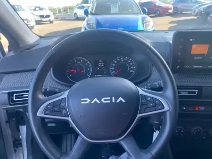 Photo 6 Dacia Jogger 1.0 TCe 110ch Expression 5 places
