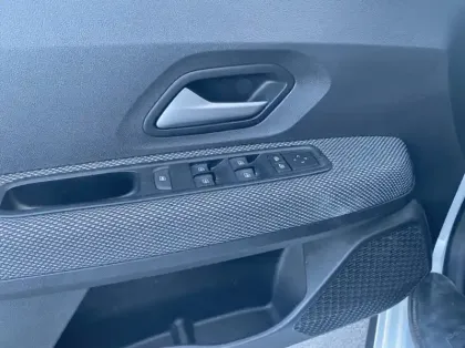 Photo 5 Dacia Jogger 1.0 TCe 110ch Expression 5 places