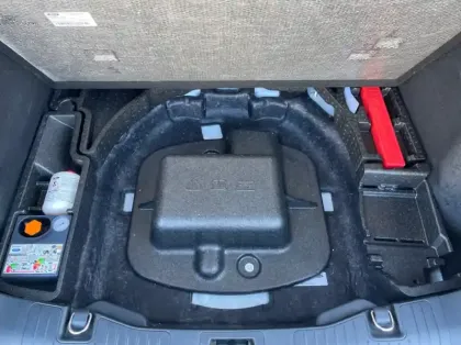 Photo 28 Ford Kuga 2.5 Duratec 190ch FHEV E85 ST-Line X BVA