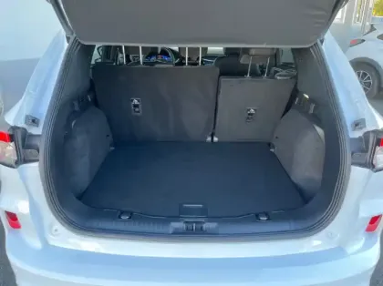 Photo 10 Ford Kuga 2.5 Duratec 190ch FHEV E85 ST-Line X BVA