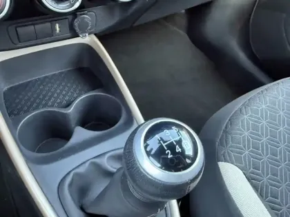 Photo 23 Toyota Aygo 1.0 VVT-i 72 Design