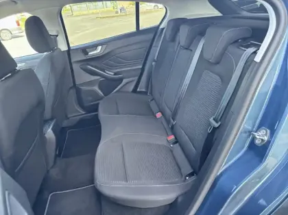 Photo 8 Ford Focus 1.0 EcoBoost mHEV 125ch Titanium X Business