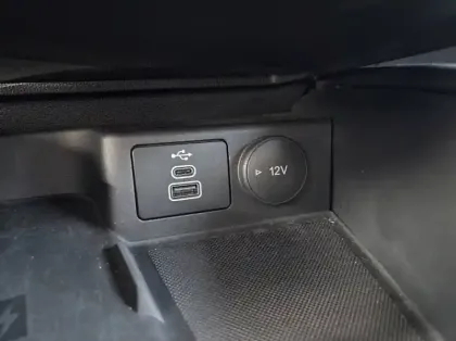 Photo 21 Ford Focus 1.0 EcoBoost mHEV 125ch Titanium X Business