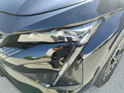 Photo 13 Peugeot 408  Hybrid 136 e-DCS6 GT