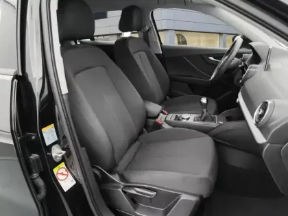 Photo 8 Audi Q2  35 TFSI 150 S tronic 7 Design