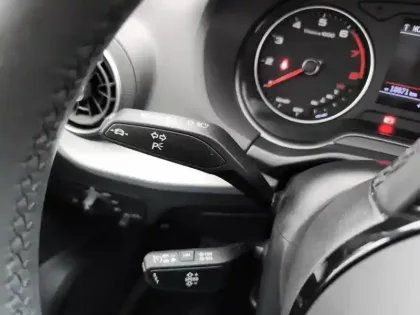 Photo 16 Audi Q2  35 TFSI 150 S tronic 7 Design