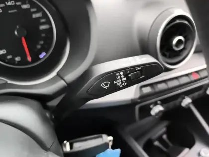 Photo 17 Audi Q2  35 TFSI 150 S tronic 7 Design