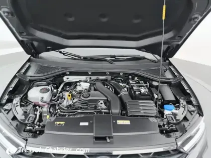 Photo 6 Volkswagen T-roc  1.5 TSI EVO2 150 Start/Stop DSG7 VW Edition